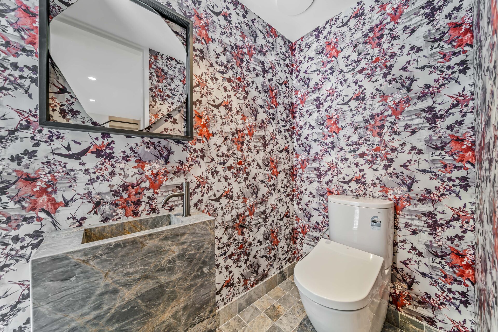 Featured stone image 5